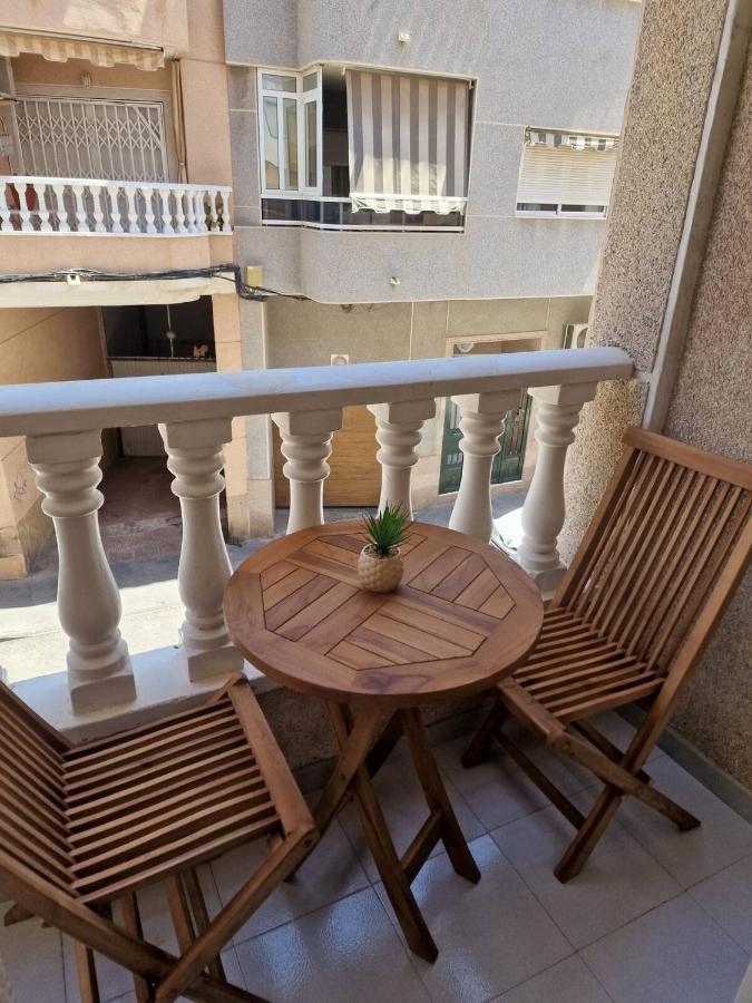 Almudena Apartments Torrevieja Eksteriør billede